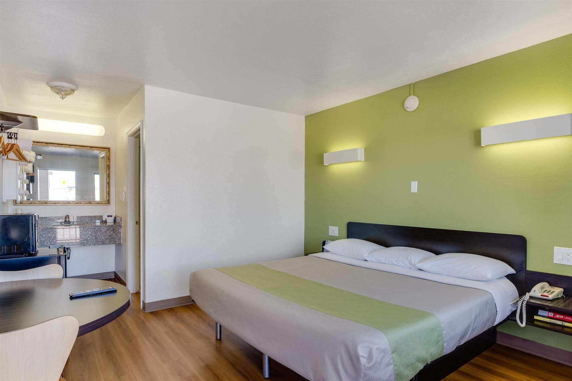 Motel 6-El Paso, Tx - West Bagian luar foto
